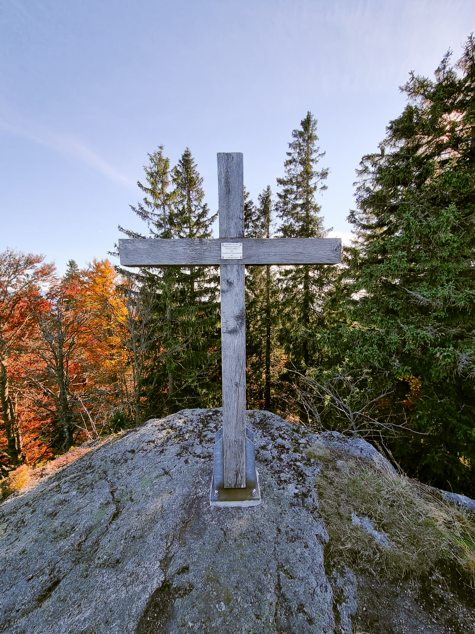Gipfelkreuz am Großalmeyerschloss
