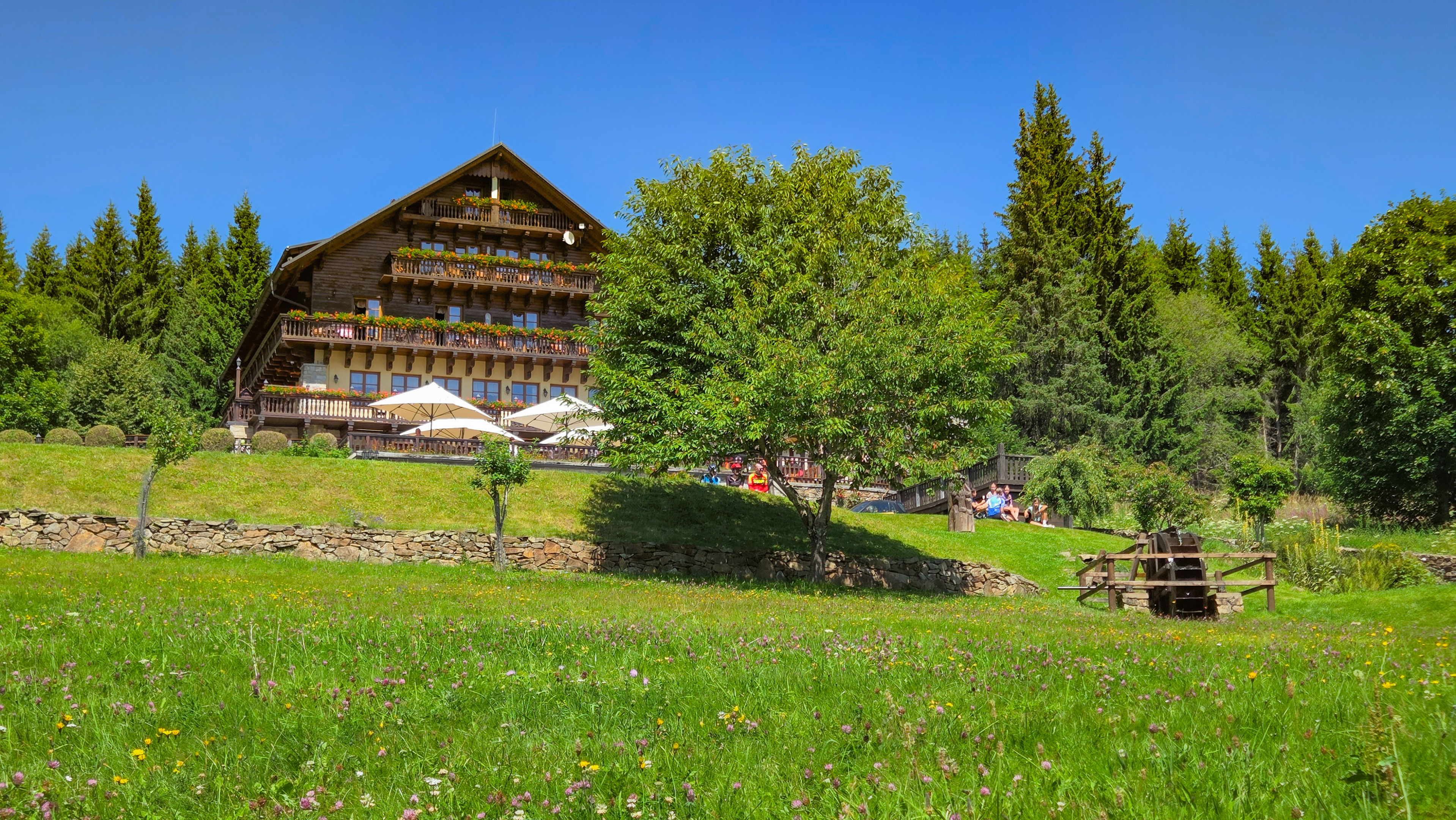 Hotel Alpenfernsicht in Bučina